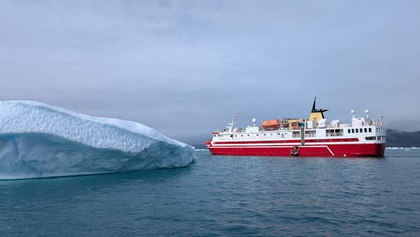 ship with iceberg